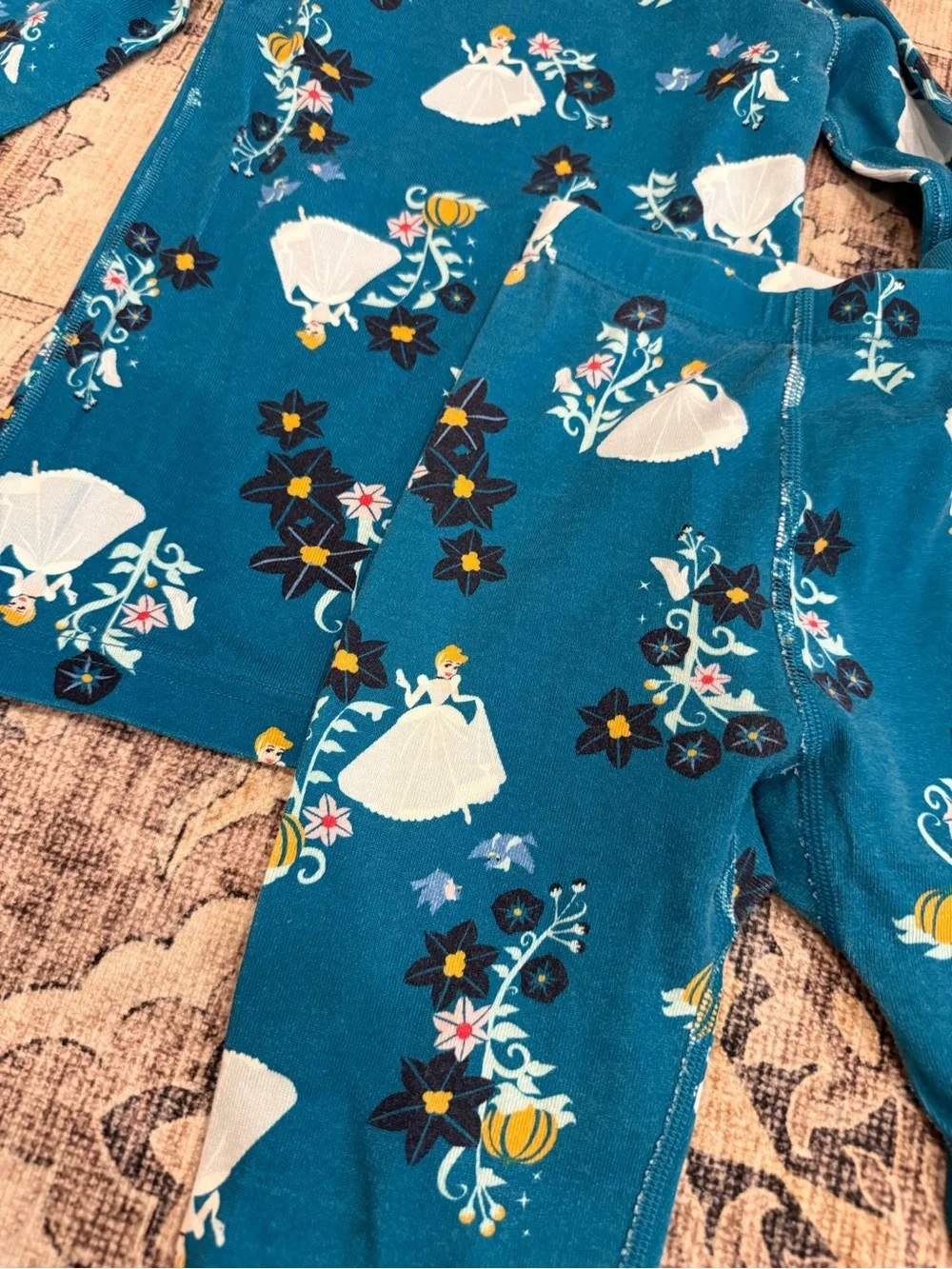 Hanna Andersson Disney Cinderella Long John pajama set- size 5